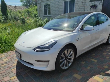Авто Tesla Model 3 2019 № 8568721