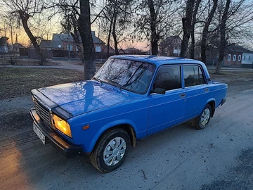 Авто ВАЗ 2107 2000 № 8568724