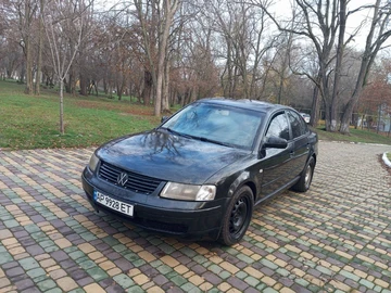 Авто Volkswagen Passat Sedan 2000 № 8568807