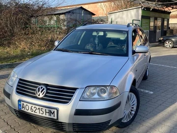 Авто Volkswagen Passat Variant 2001 № 8568819