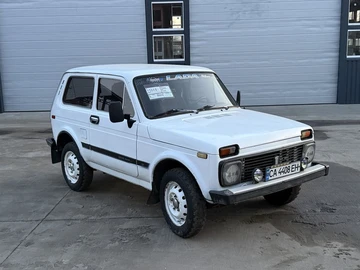 Авто ВАЗ 2121 1992 № 8569079