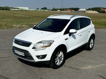 Авто Ford Kuga 2012 № 8569081