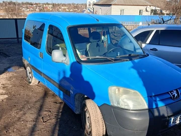 Авто Peugeot Partner 2004 № 8569109