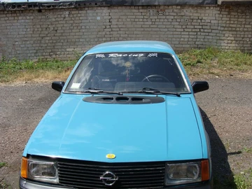 Авто Opel Kadett 1976 № 8569216