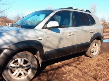 Авто Hyundai Tucson 2007 № 8569240