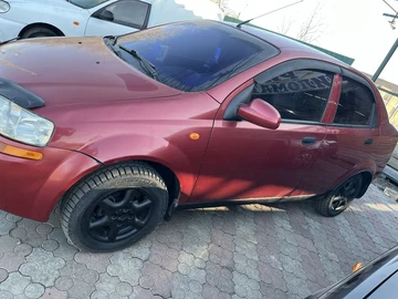 Авто Chevrolet Aveo 2005 № 8569271