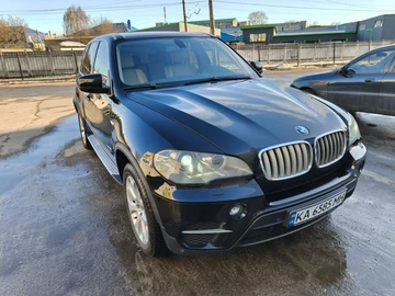 Авто BMW X5 2010 № 8569335