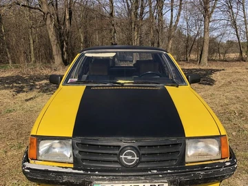 Авто Opel Rekord 1980 № 8569338