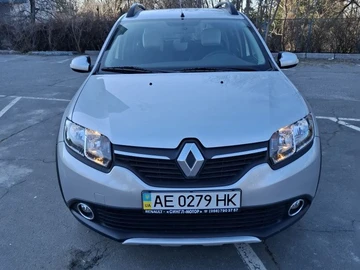 Авто Renault Sandero 2013 № 8569368