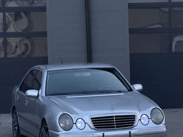 Авто Mercedes E Серия 2001 № 8569374