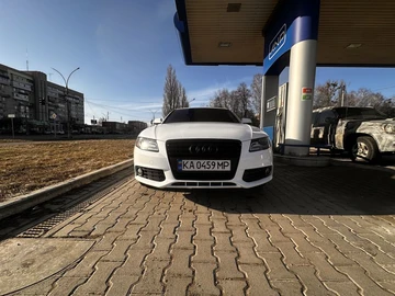 Авто Audi A4 2010 № 8569389