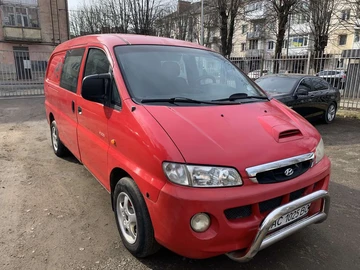 Авто Hyundai H200 2003 № 8569391