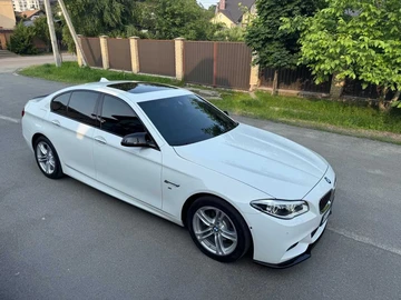 Авто BMW 5 Серия 2016 № 8569401
