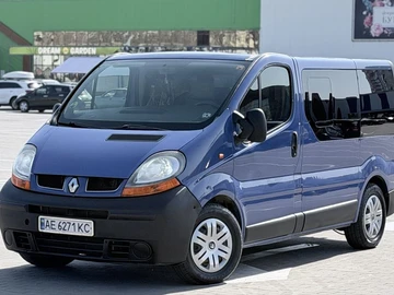 Авто Renault Trafic 2004 № 8569415