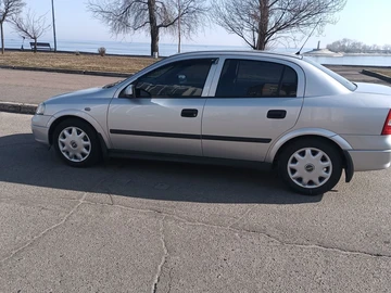 Авто Opel Astra 2003 № 8569459