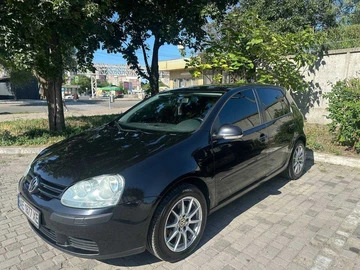 Авто Volkswagen Golf 2005 № 8569526