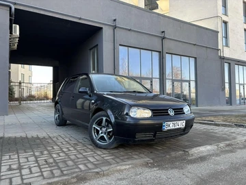 Авто Volkswagen Golf 2002 № 8569605