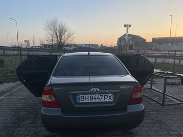 Авто Toyota Corolla 2004 № 8569666