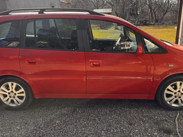 Авто Opel Zafira 2004 № 8569702