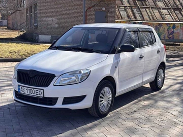 Авто Skoda Fabia 2011 № 8569711