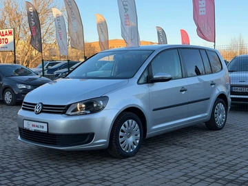 Авто Volkswagen Touran 2013 № 8569817