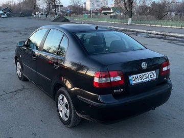 Авто Volkswagen Polo 2005 № 8569831