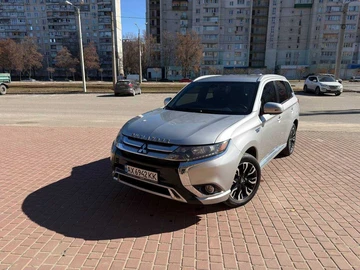 Авто Mitsubishi Outlander 2018 № 8569887