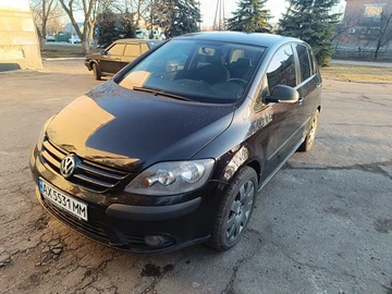 Авто Volkswagen Golf Plus 2008 № 8569920
