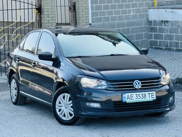 Авто Volkswagen Polo 2017 № 8570018