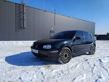 Авто Volkswagen Golf 1997 № 8570312