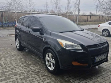 Авто Ford Escape 2014 № 8570316