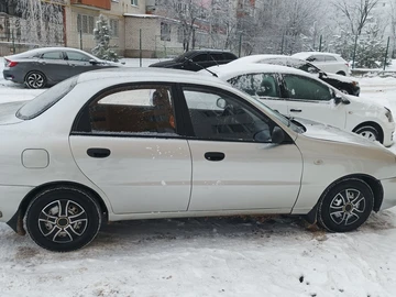 Авто Daewoo Lanos Sens  2008 № 8570317