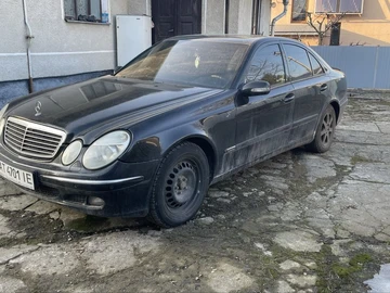 Авто Mercedes E Серия 2003 № 8570414