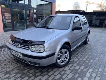 Авто Volkswagen Golf 2001 № 8570425