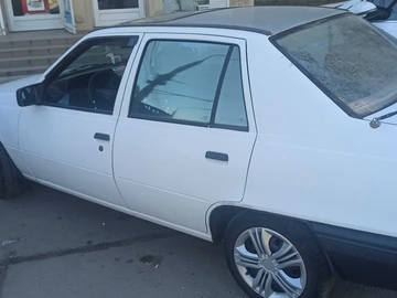 Авто Opel Kadett 1988 № 8570715
