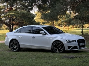 Авто Audi A4 2015 № 8570723