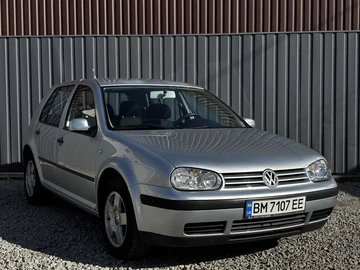 Авто Volkswagen Golf 2001 № 8570811