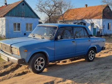 Авто ВАЗ 2107 2004 № 8570839