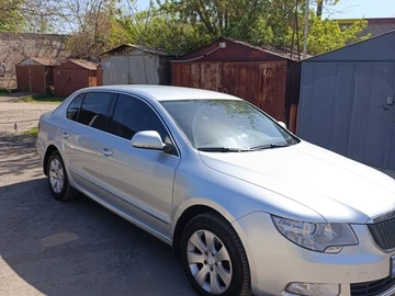 Авто Skoda Superb 2011 № 8570897