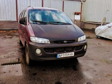 Авто Hyundai H200 1999 № 8571082