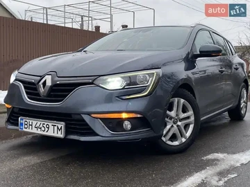 Авто Renault 4 2019 № 8571230