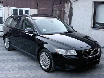 Авто Volvo V50 2010 № 8571276