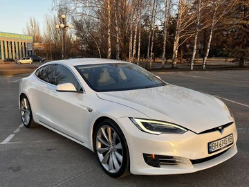 Авто Tesla Model S 2016 № 8571320