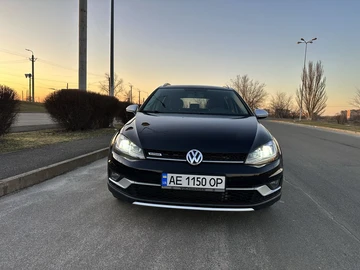 Авто Volkswagen Golf 2016 № 8571397