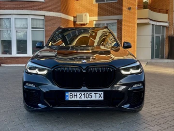 Авто BMW X5 2020 № 8571400