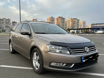 Авто Volkswagen Passat Variant 2011 № 8571591