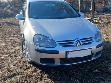 Авто Volkswagen Golf 2003 № 8571622