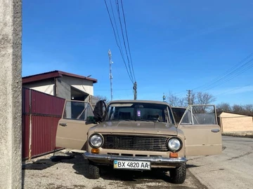 Авто ВАЗ 2101 1987 № 8571671