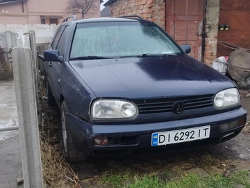 Авто Volkswagen Golf 1998 № 8571703