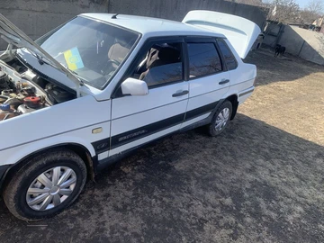 Авто ВАЗ 21099 1992 № 8571707